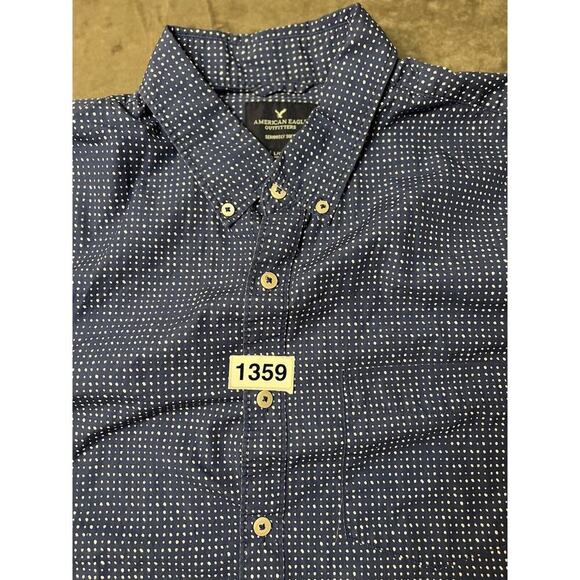 American Eagle Shirt Mens Large Button Down Seriously Soft Navy Blue Dot - Picture 5 of 6